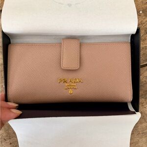 Prada Large Saffiano Leather Wallet in Tan / Powdered Pink